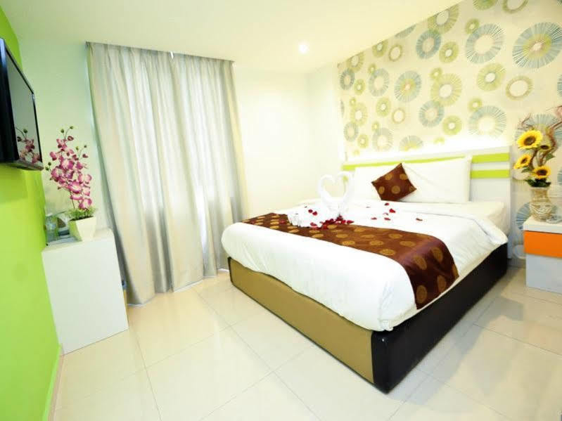 Oyo 133 My Signature Hotel Little India Kuala Lumpur Exterior foto